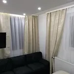 Natural And Apartman *