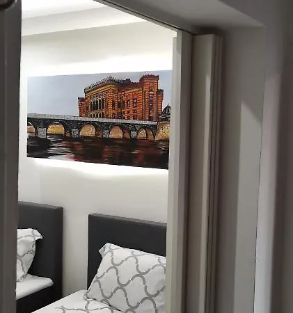 아파트 Natural And