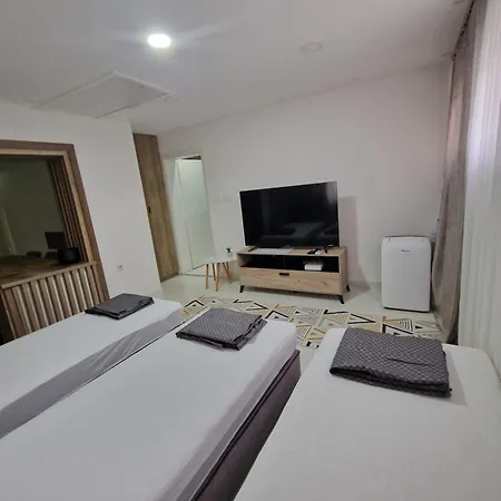 Natural And * Sarajevo