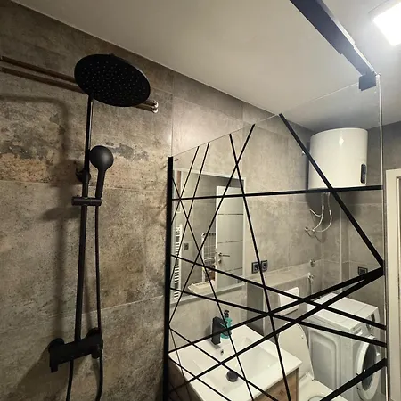 Natural And Apartman *