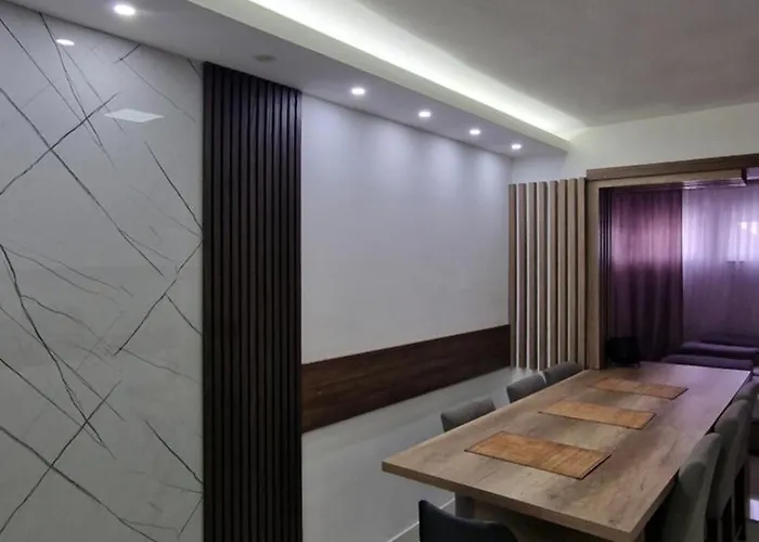 Natural And سراييفو